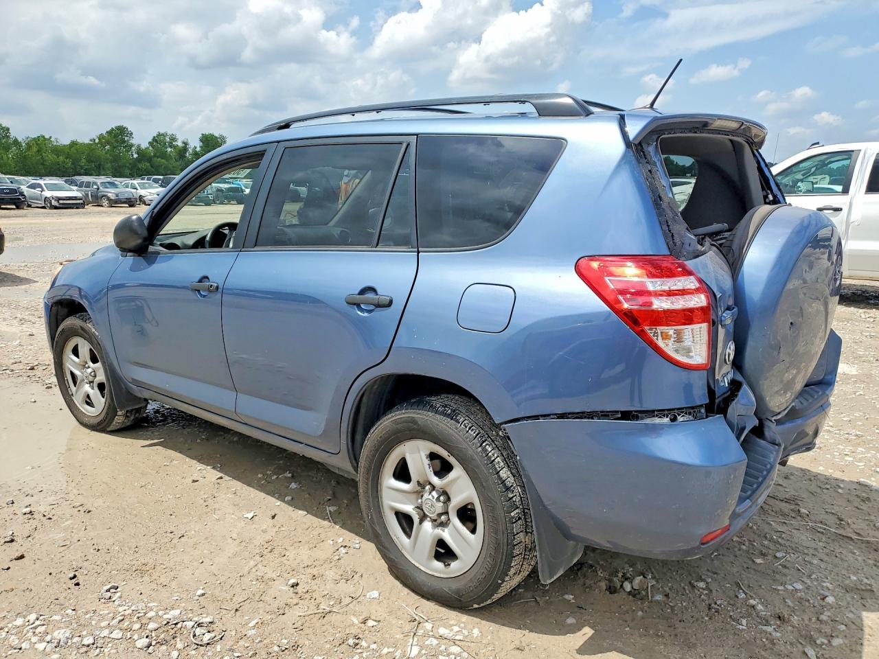2011 TOYOTA RAV4