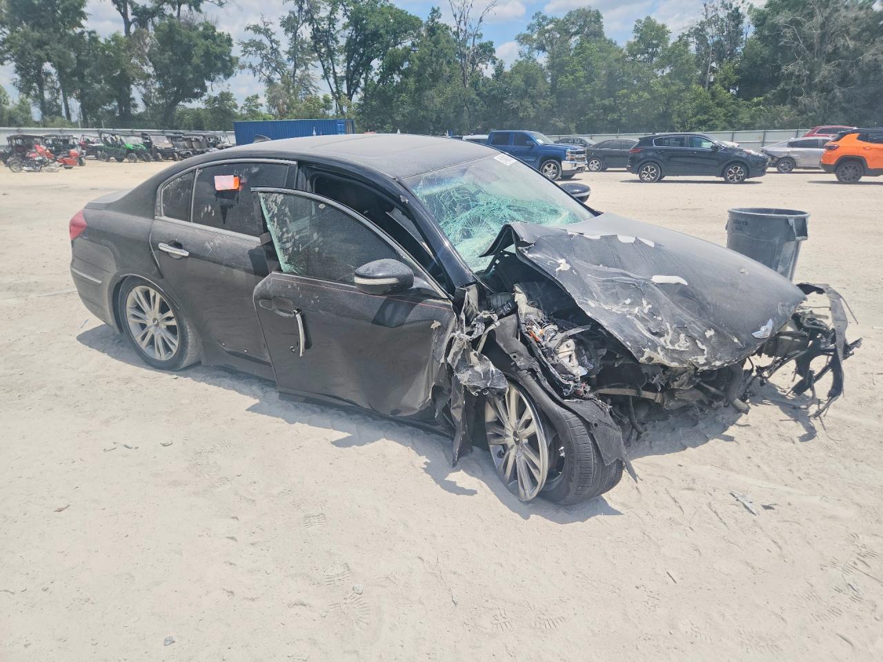2012 HYUNDAI GENESIS