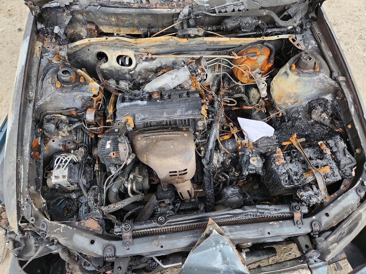 2000 TOYOTA CAMRY