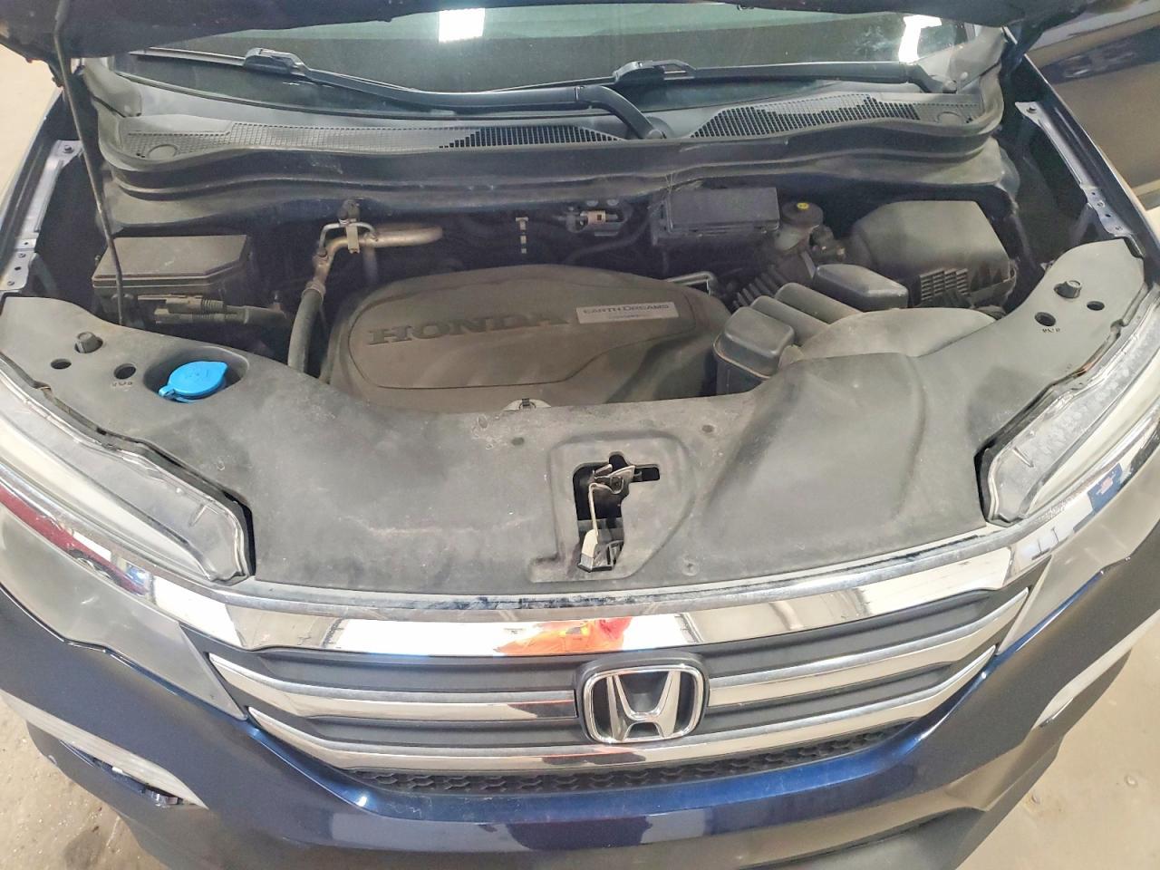 2016 HONDA PILOT