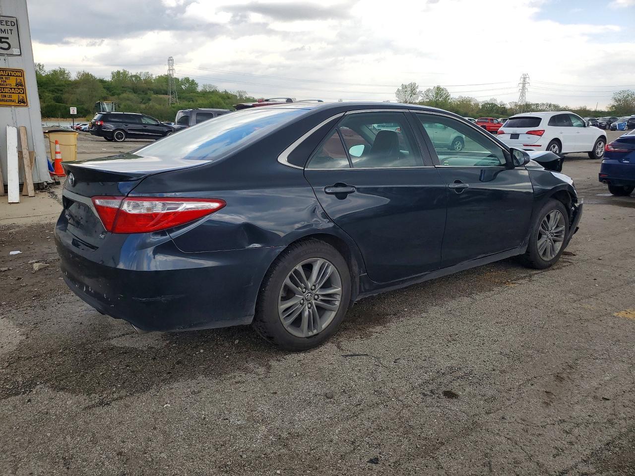 2017 TOYOTA CAMRY