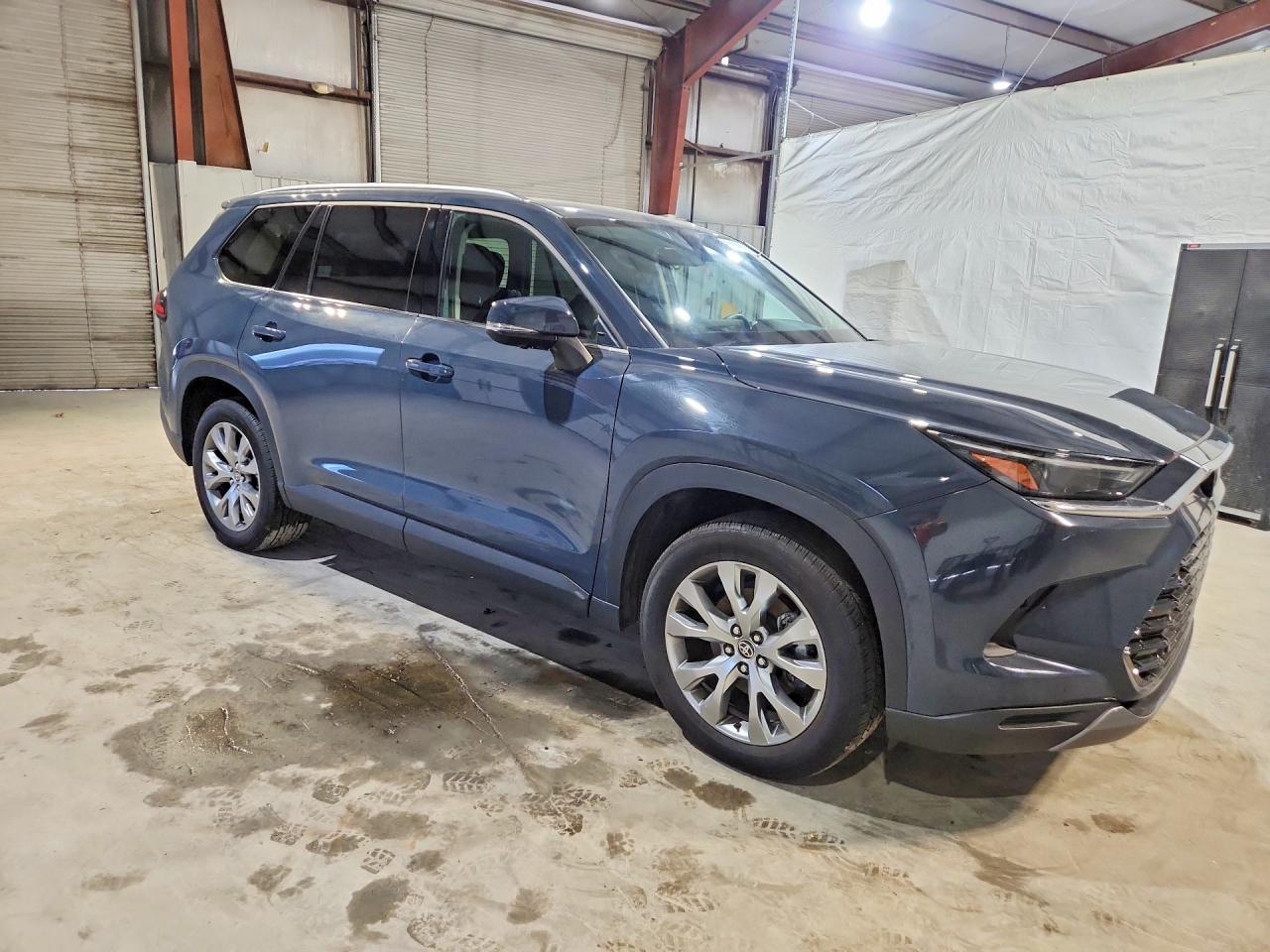 2024 TOYOTA HIGHLANDER
