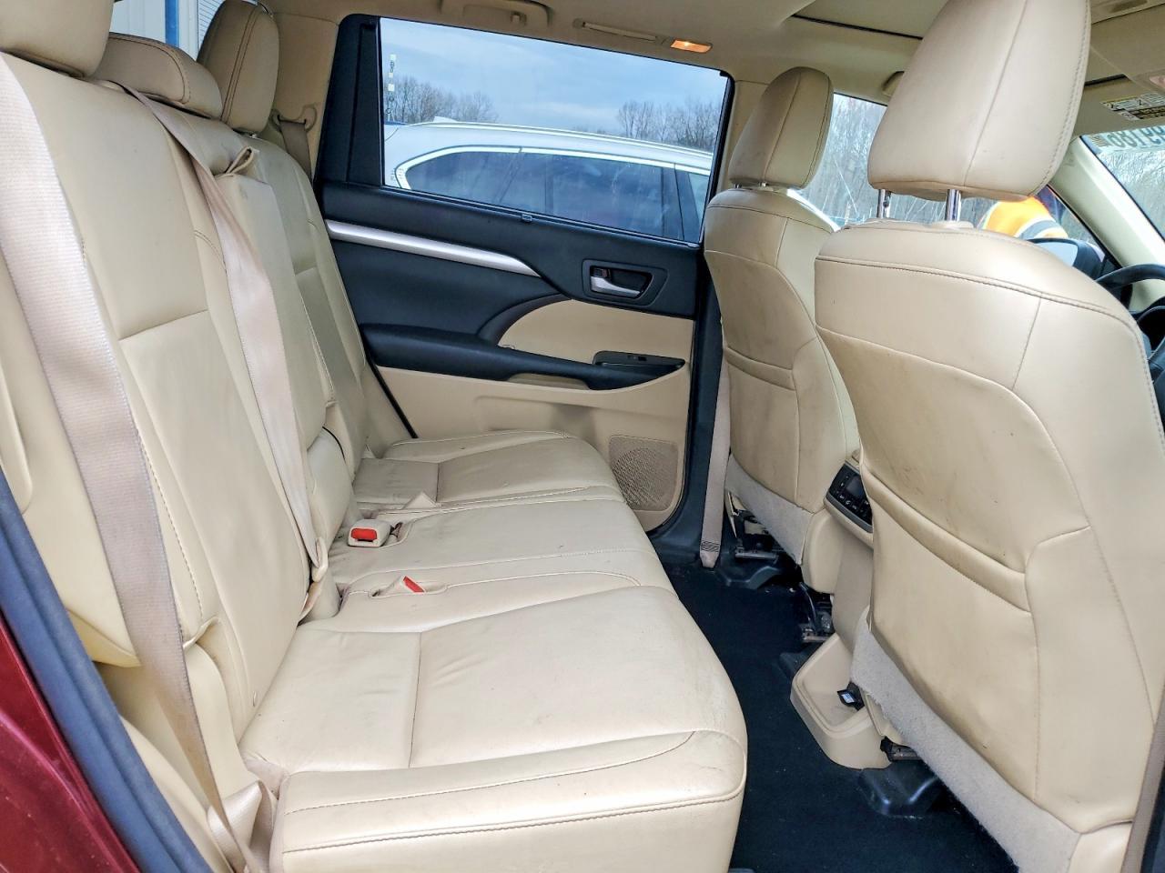 2015 TOYOTA HIGHLANDER