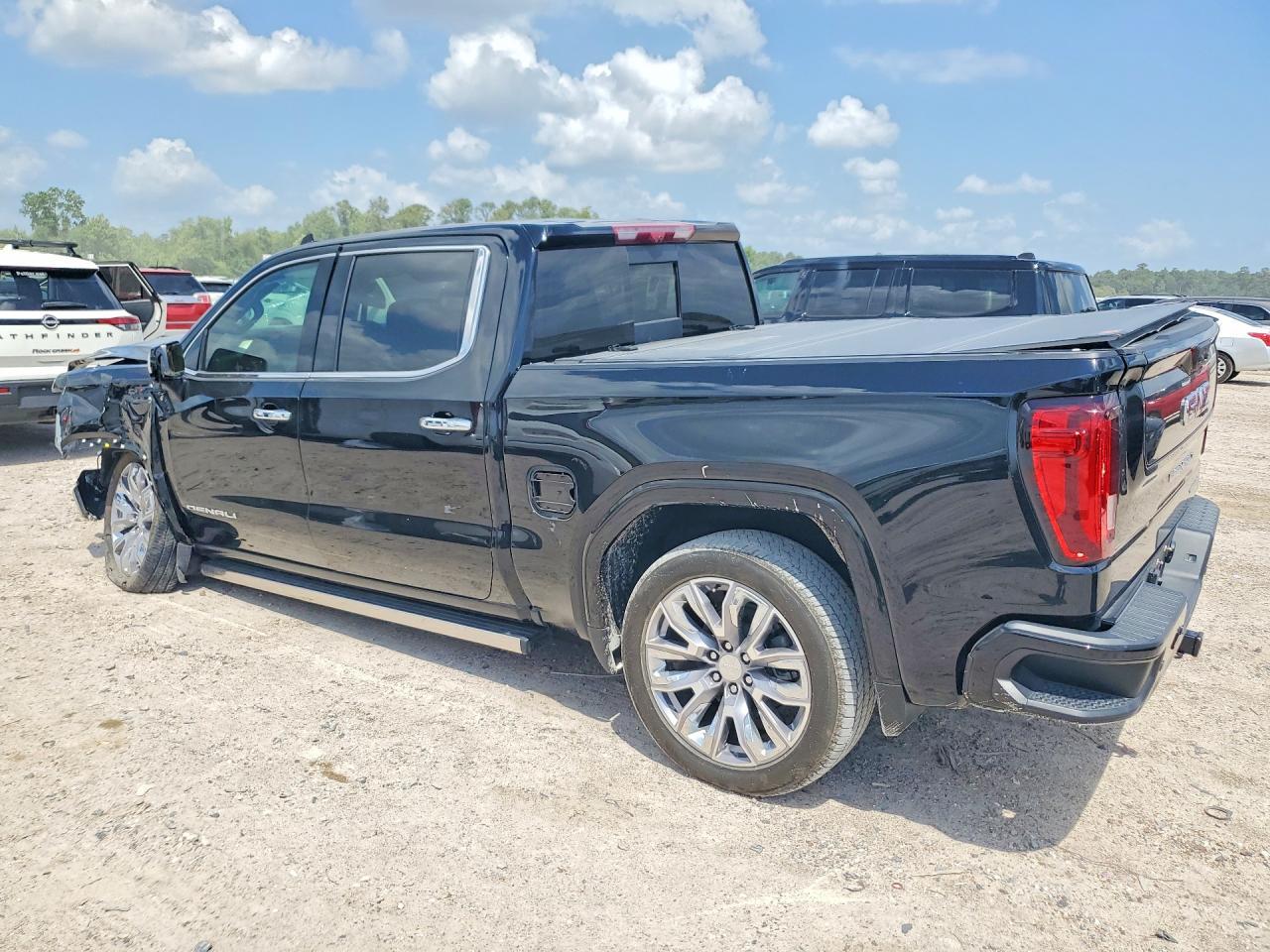 2024 GMC Sierra
