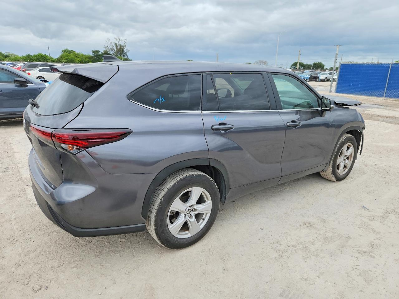 2024 TOYOTA HIGHLANDER