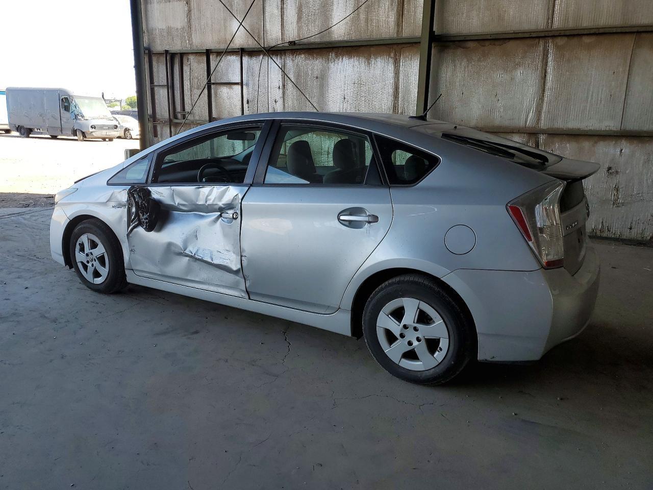 2010 TOYOTA PRIUS