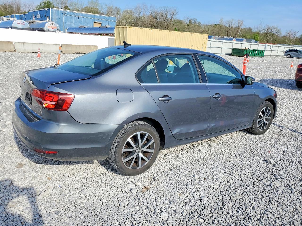 2017 VOLKSWAGEN JETTA