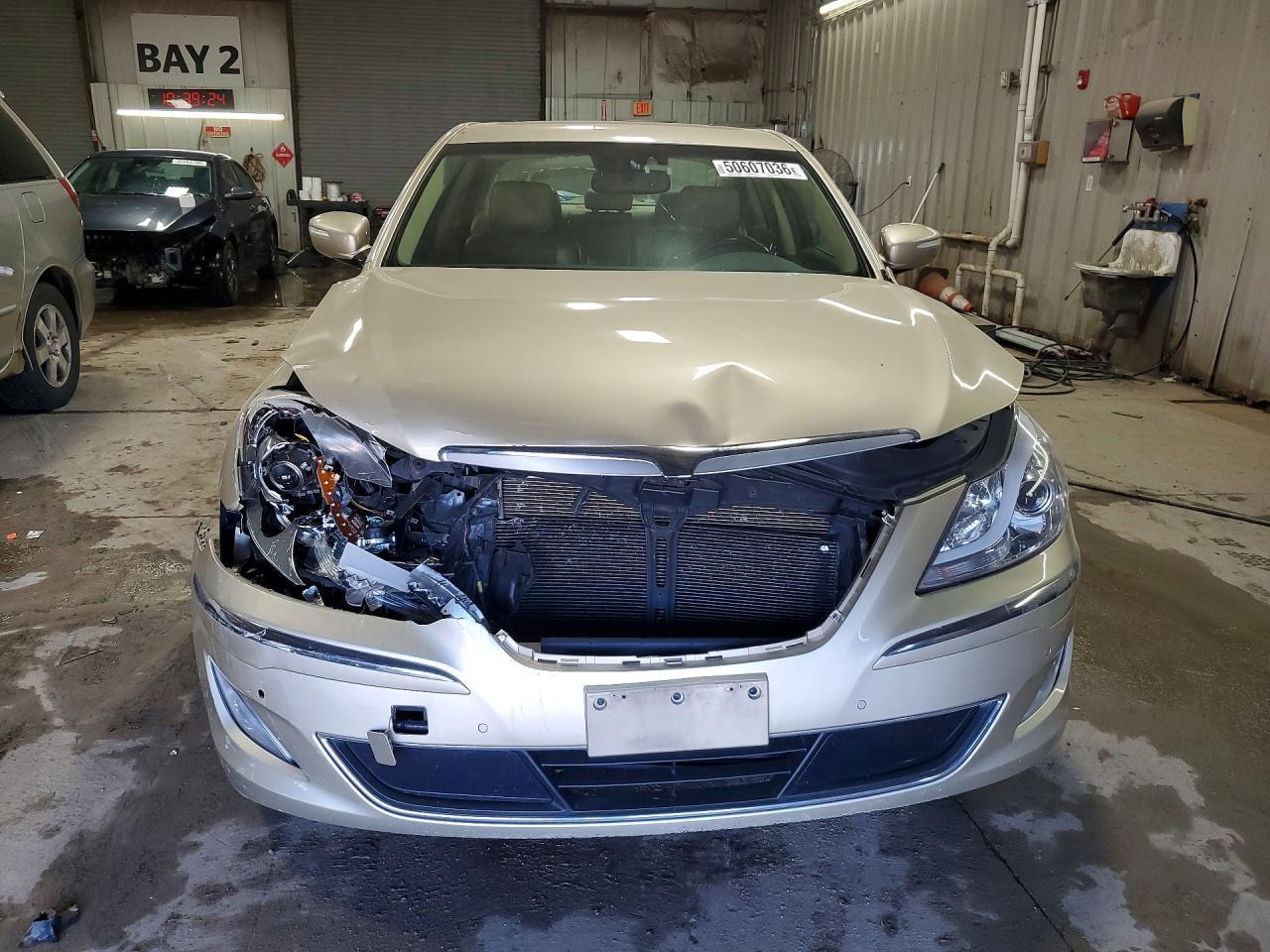 2012 HYUNDAI GENESIS