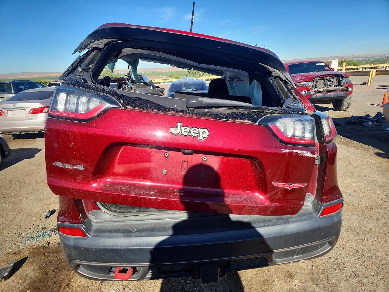 2019 JEEP CHEROKEE