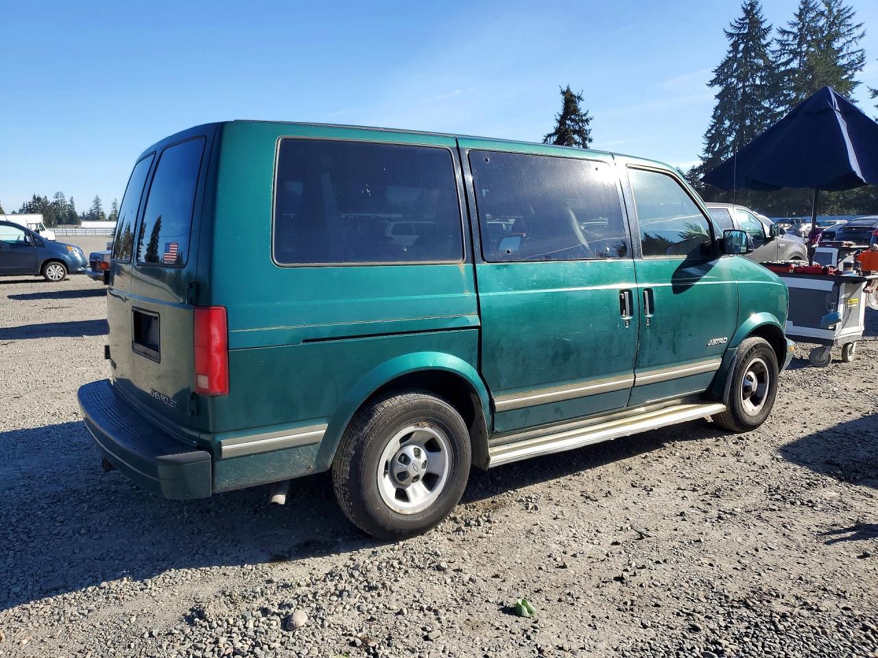 1998 CHEVROLET Astro