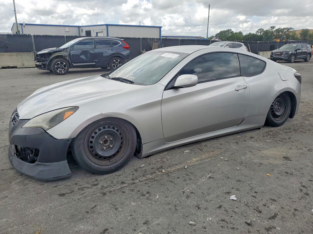 2010 HYUNDAI GENESIS