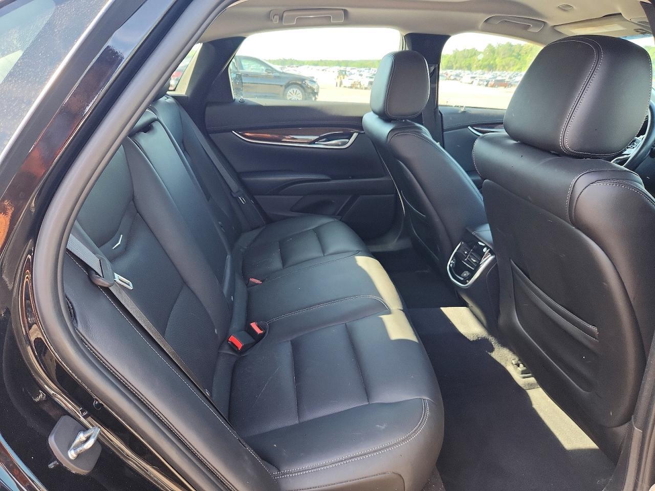 2017 CADILLAC XTS