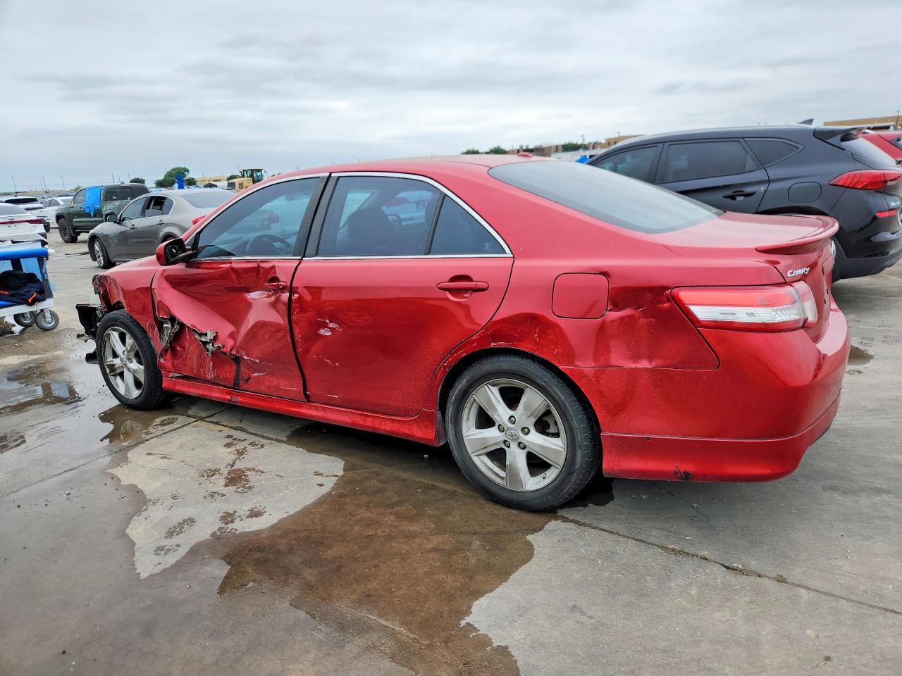 2010 TOYOTA CAMRY