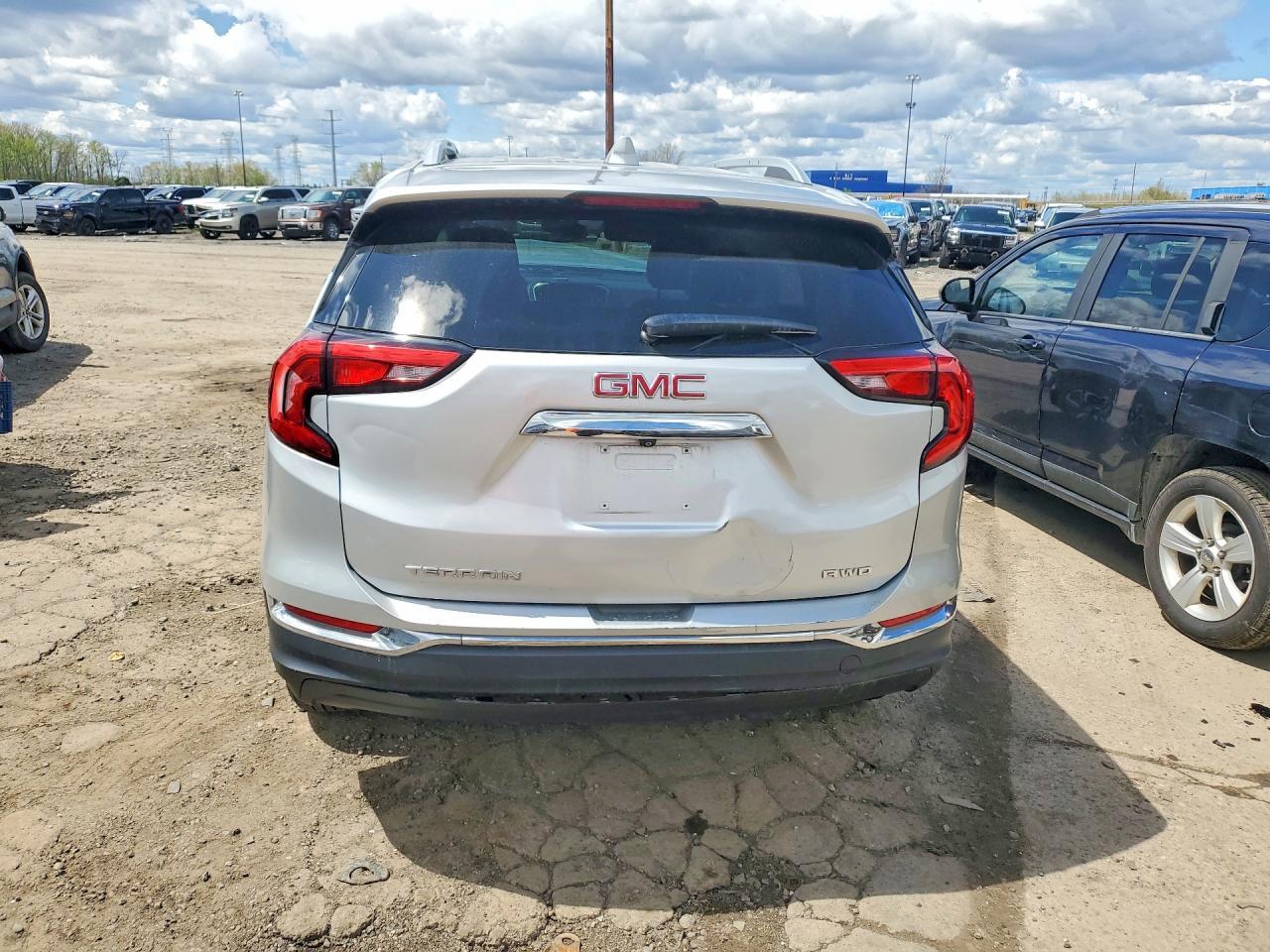 2020 GMC Terrain
