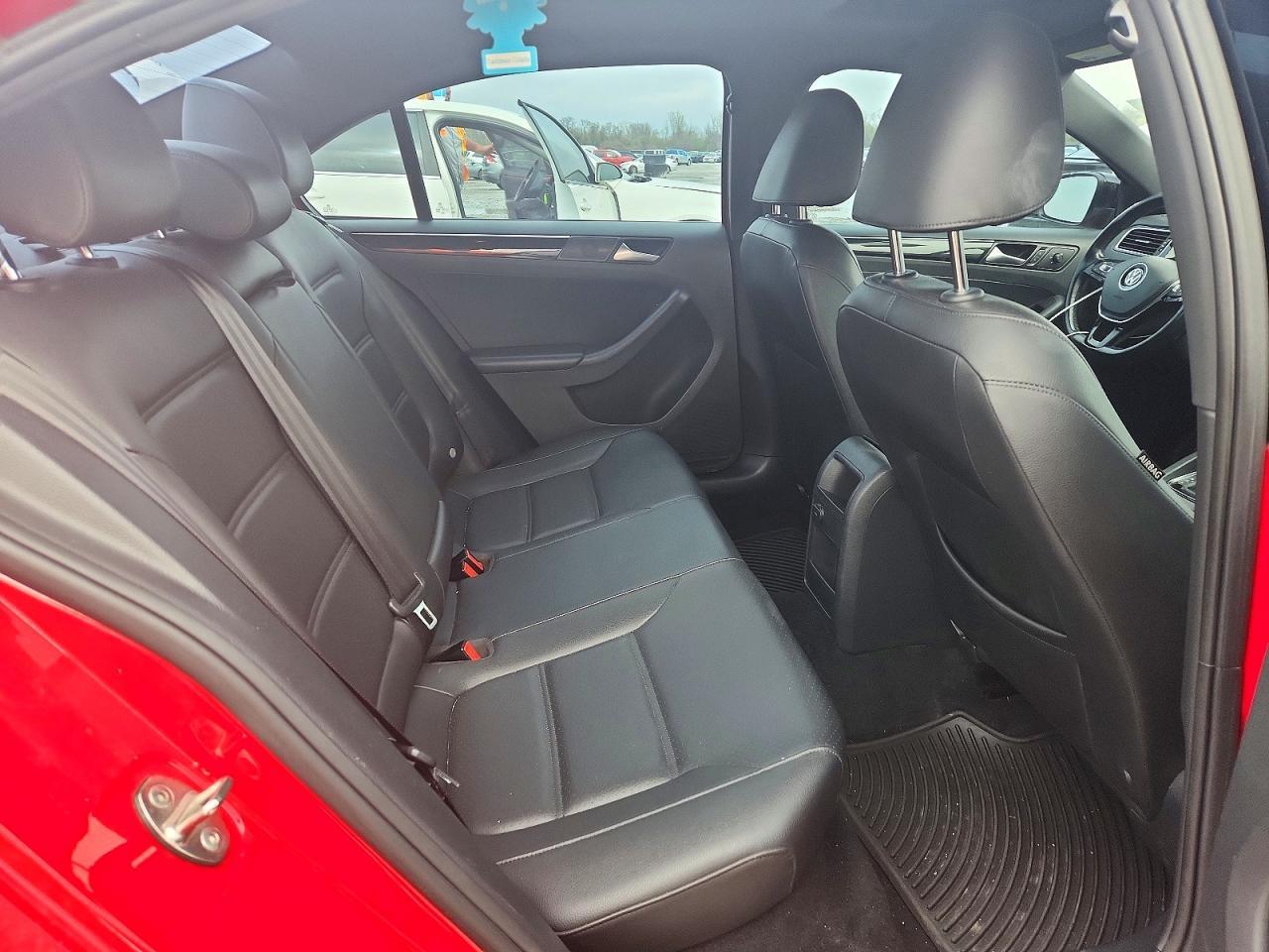 2018 VOLKSWAGEN JETTA