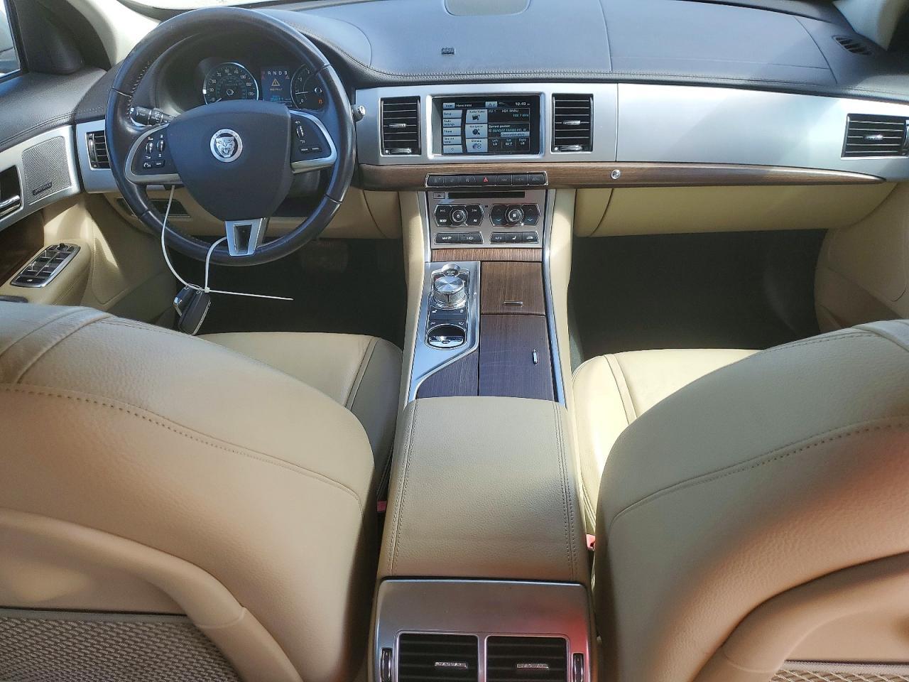 2013 JAGUAR XF