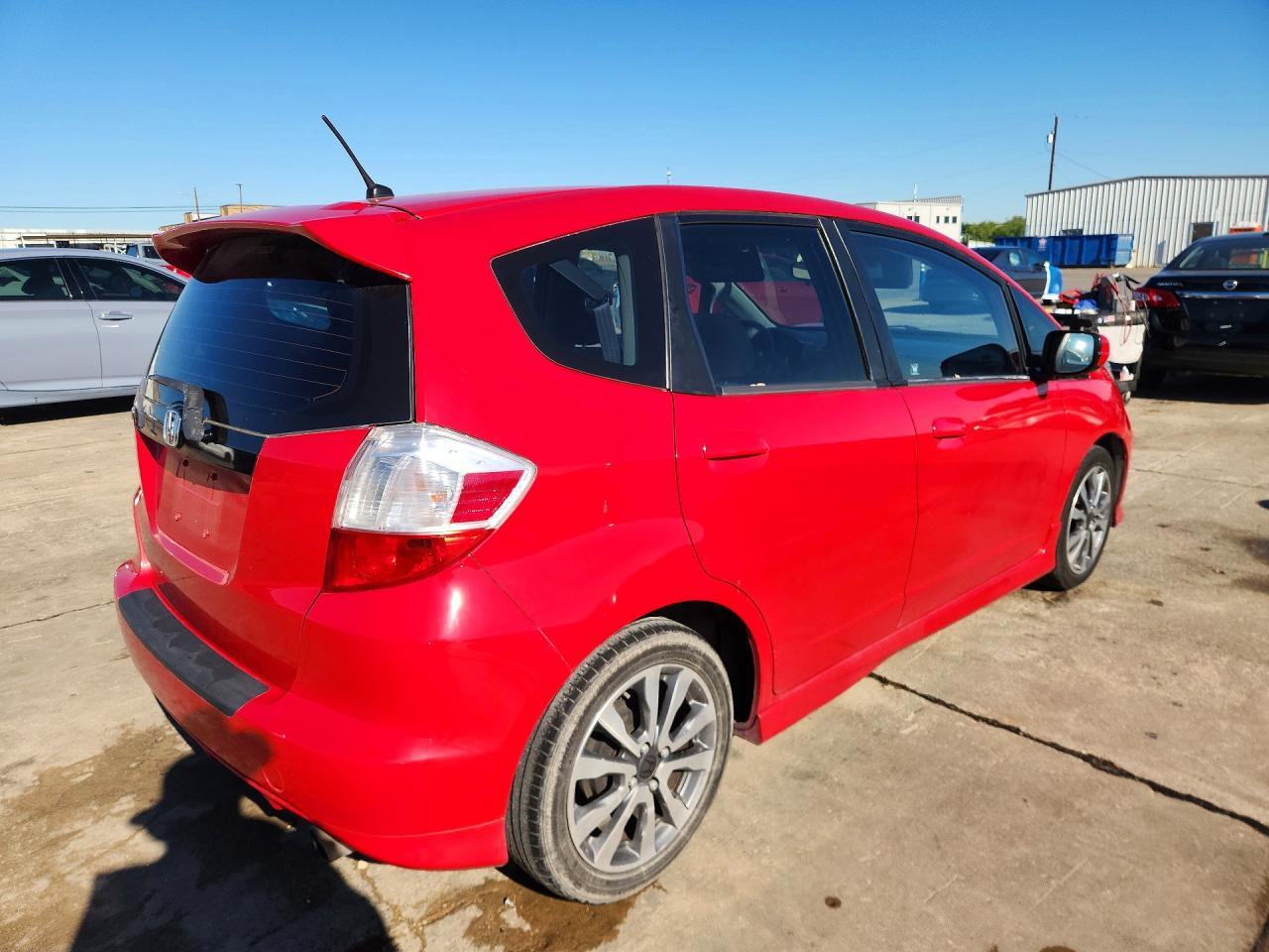 2013 HONDA FIT