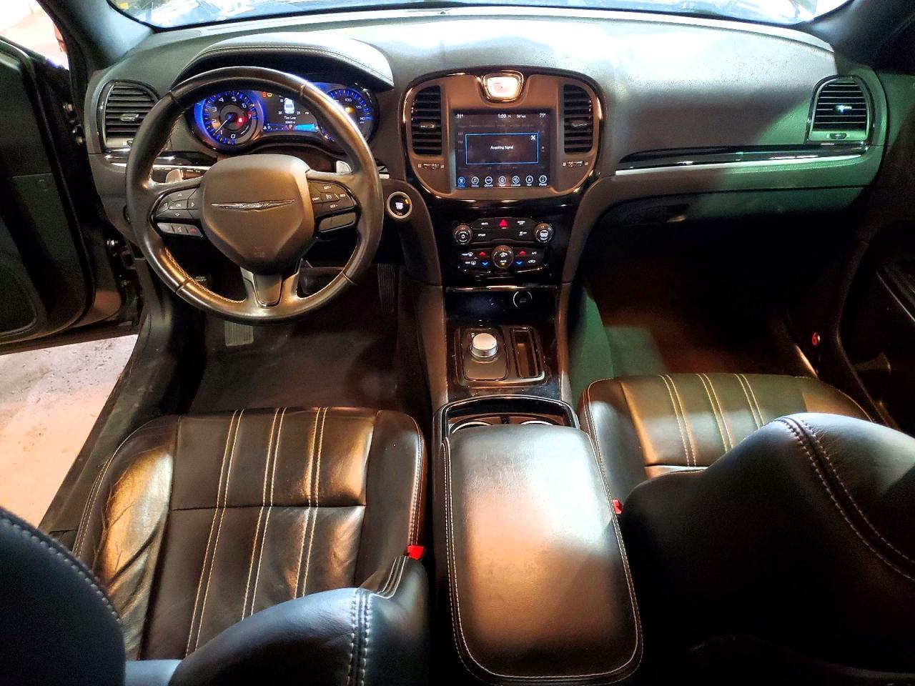 2017 CHRYSLER 300