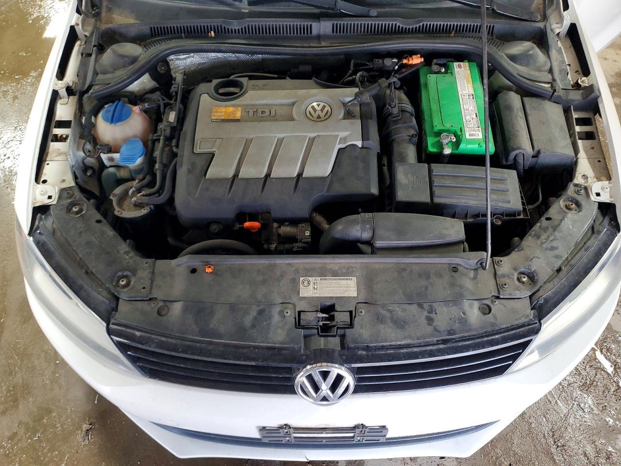 2012 VOLKSWAGEN JETTA