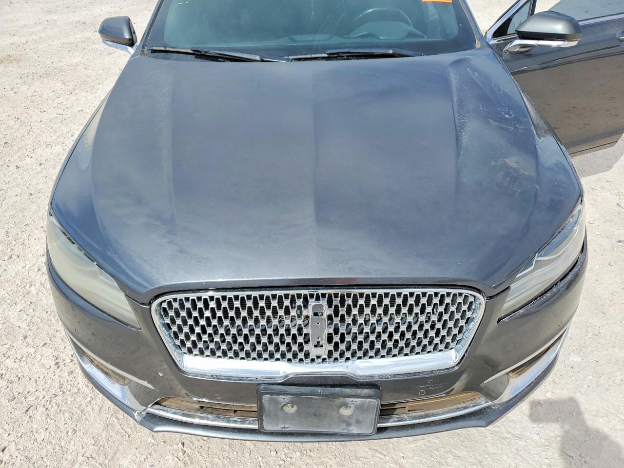 2017 LINCOLN MKZ