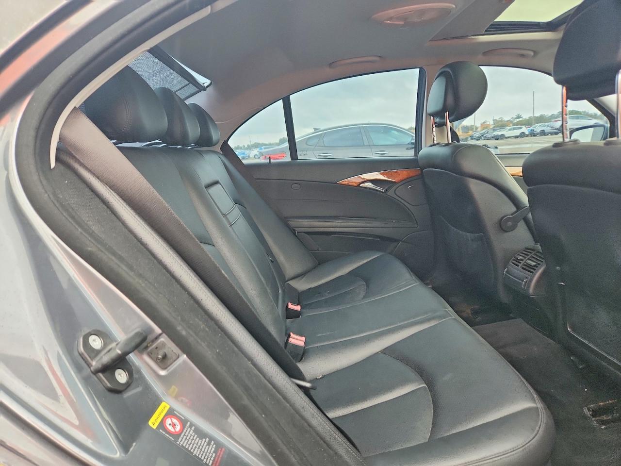 2007 MERCEDES-BENZ E-Class