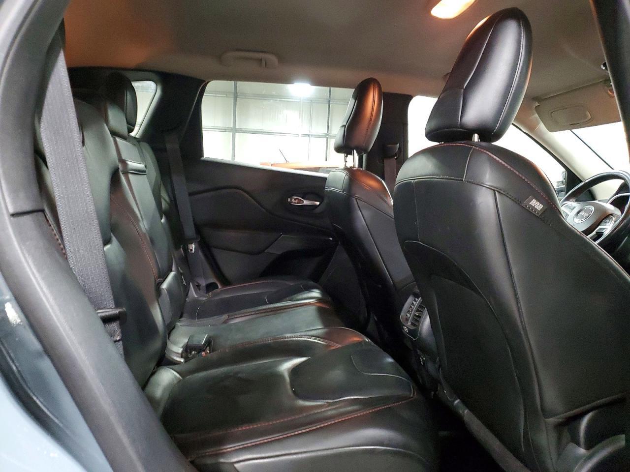 2015 JEEP CHEROKEE