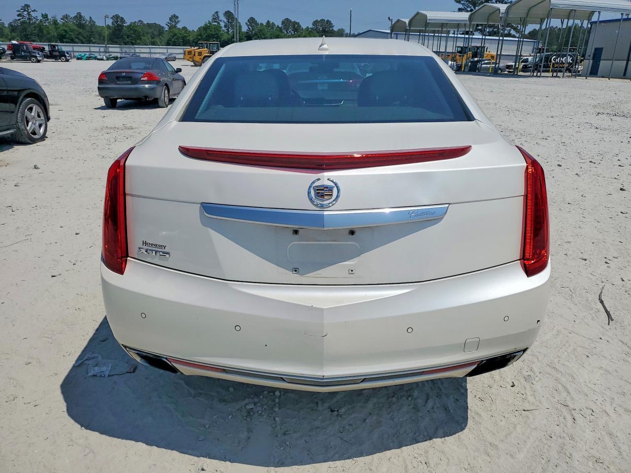 2014 CADILLAC XTS