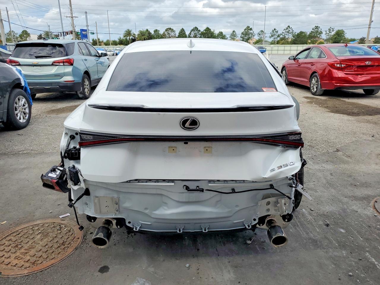 2025 LEXUS IS 350
