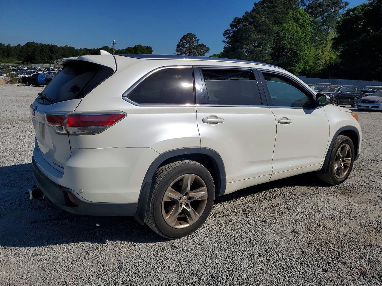 2014 TOYOTA HIGHLANDER