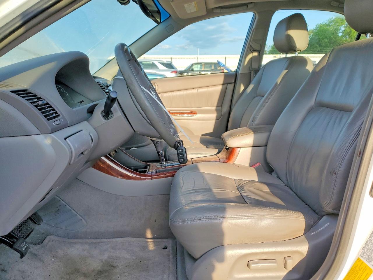 2002 TOYOTA CAMRY