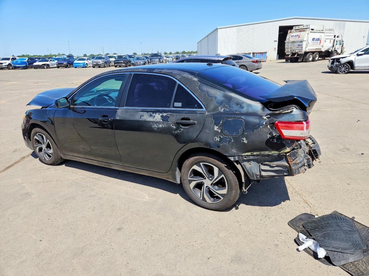 2010 TOYOTA CAMRY