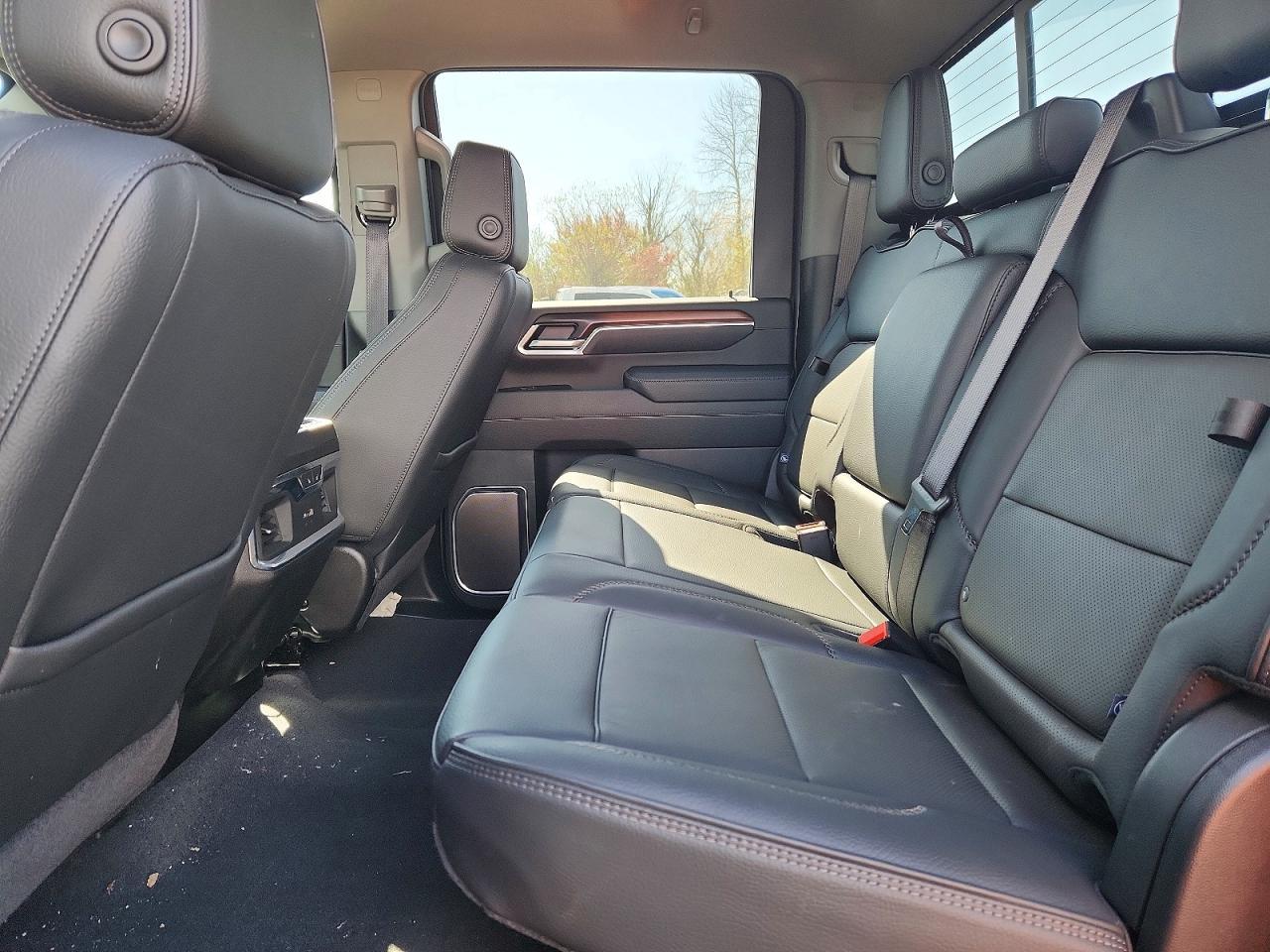 2025 GMC Sierra