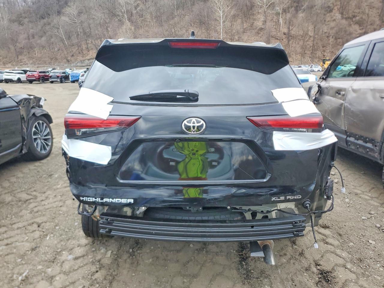 2026 TOYOTA HIGHLANDER