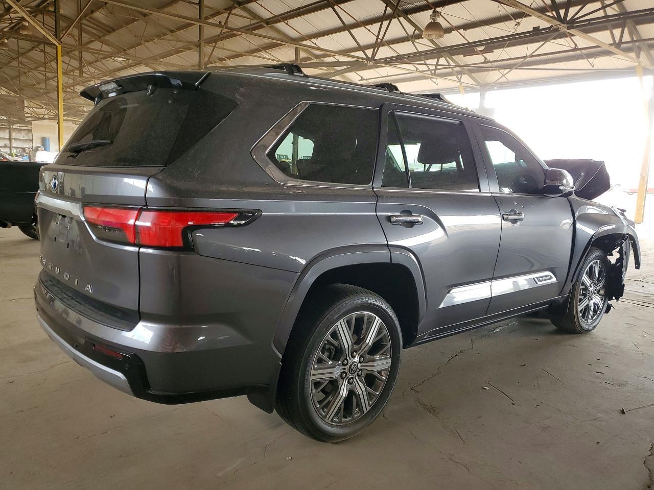 2024 TOYOTA Sequoia