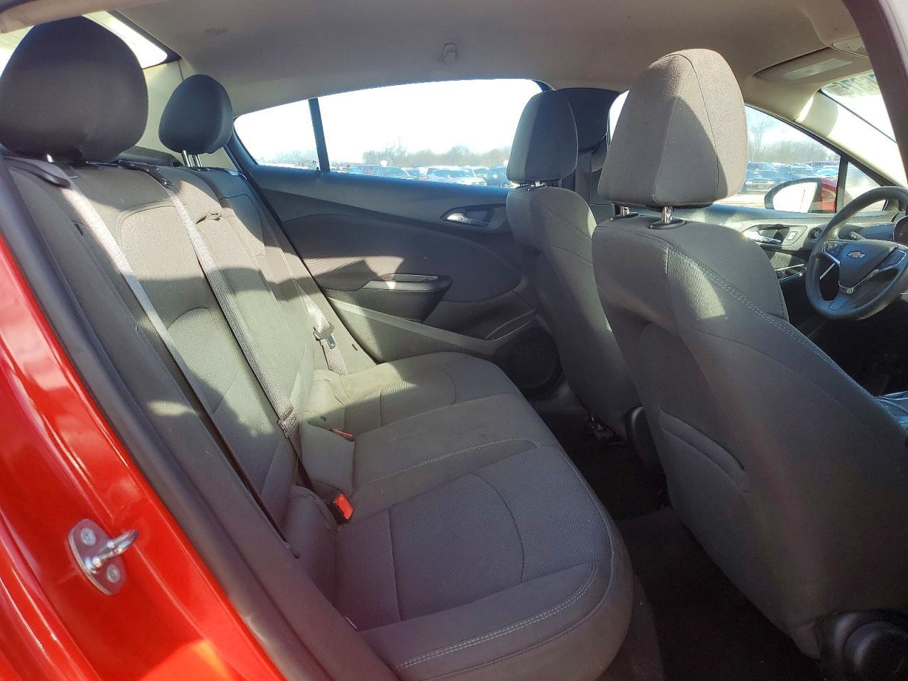 2017 CHEVROLET CRUZE