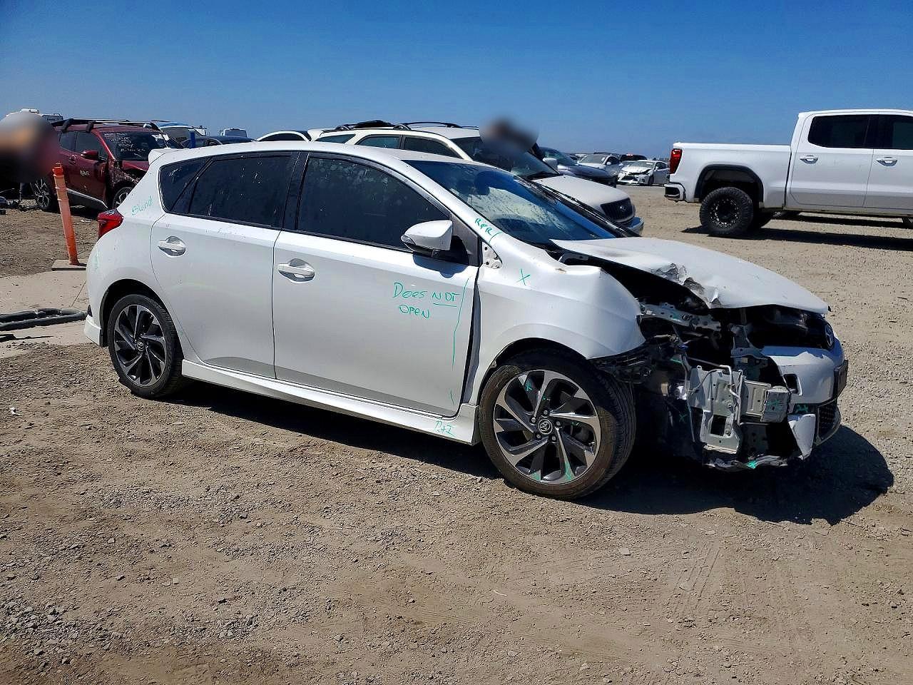 2018 TOYOTA COROLLA