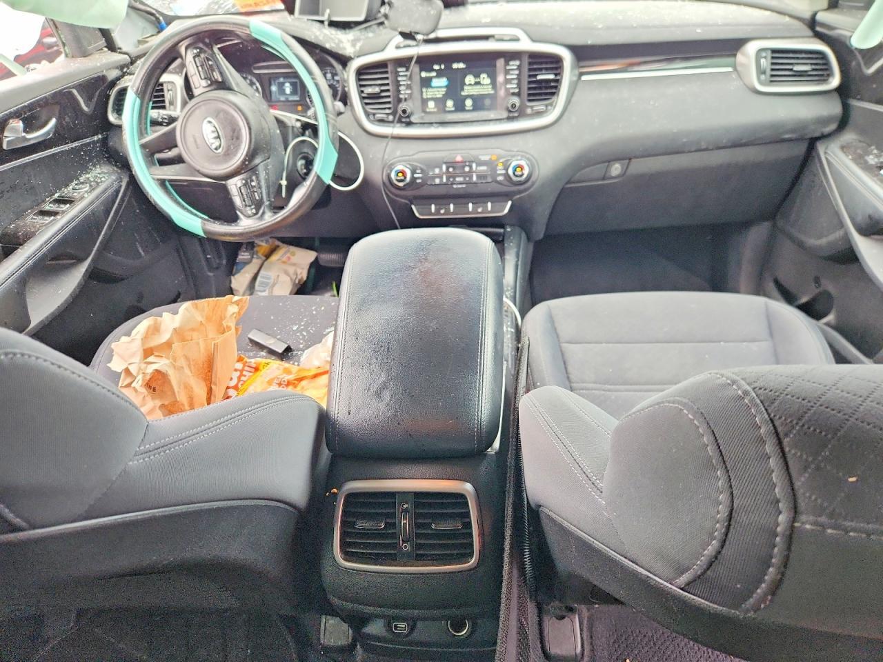 2017 KIA SORENTO