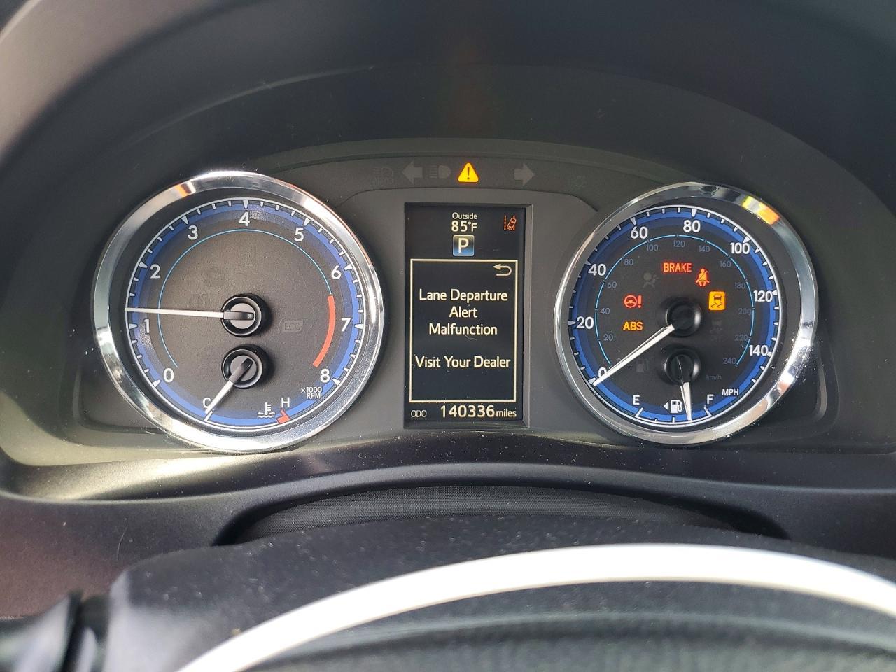 2017 TOYOTA COROLLA