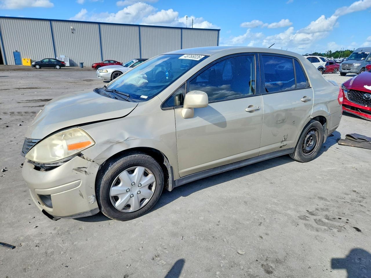2009 NISSAN VERSA
