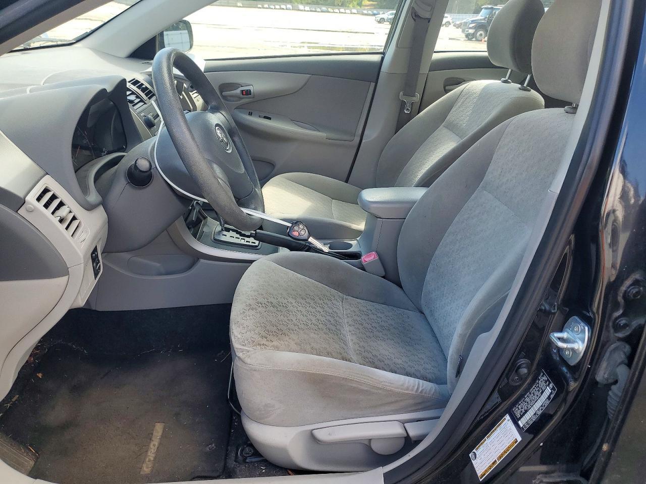 2009 TOYOTA COROLLA