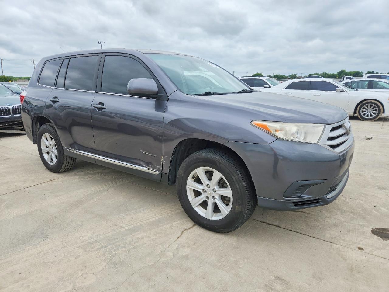 2013 TOYOTA HIGHLANDER