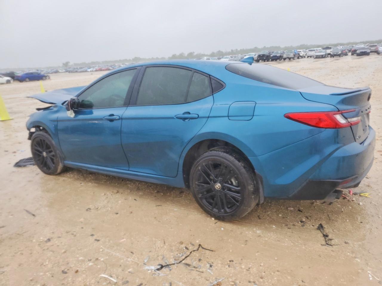 2026 TOYOTA CAMRY