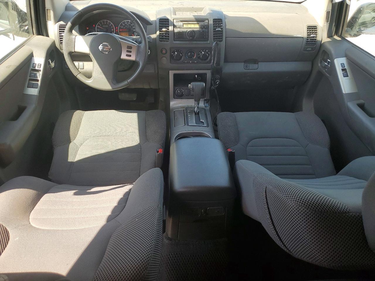 2010 NISSAN PATHFINDER