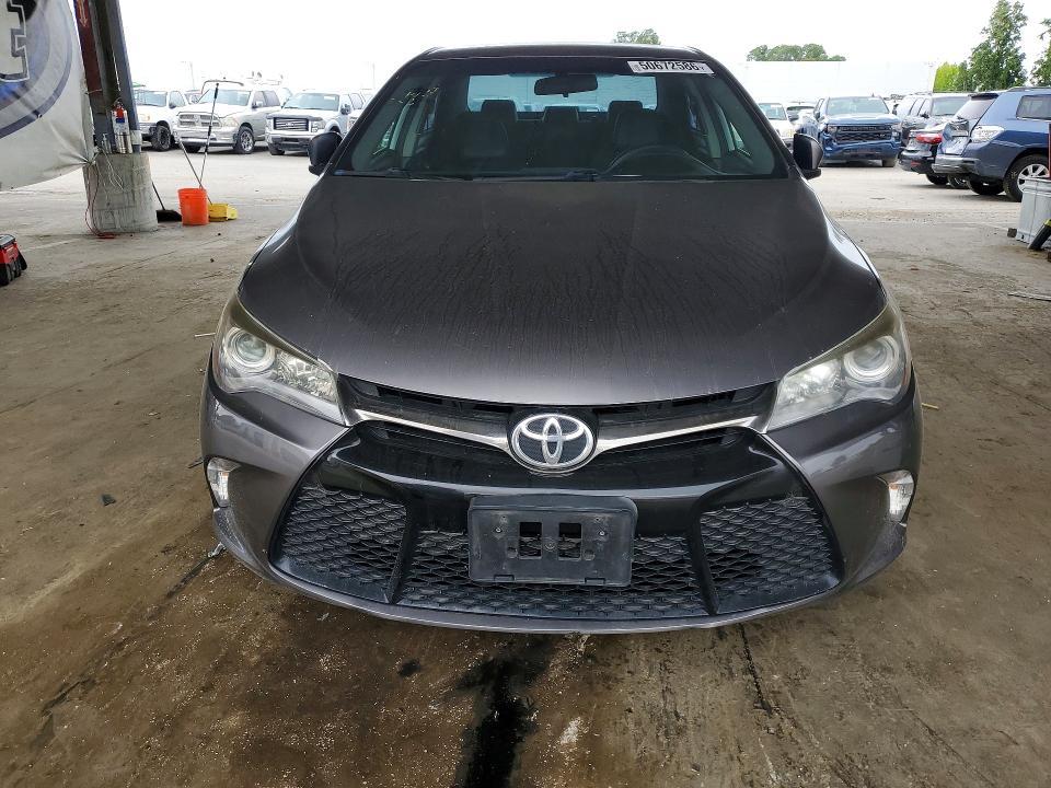 2017 TOYOTA CAMRY