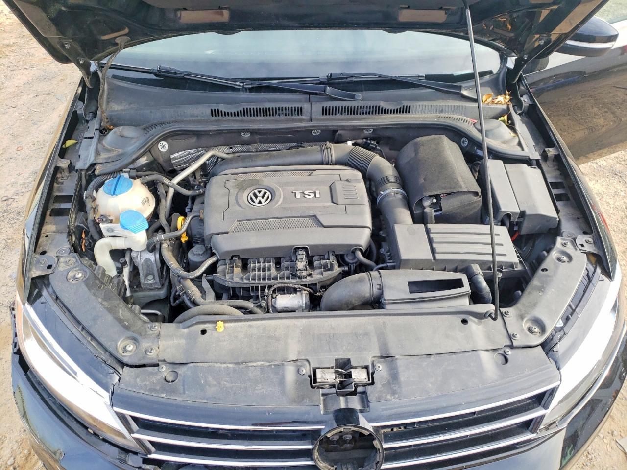 2015 VOLKSWAGEN JETTA