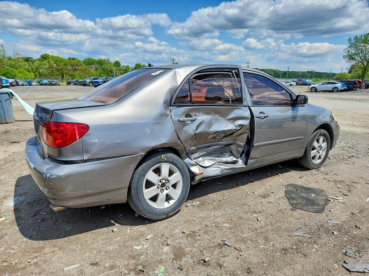 2004 TOYOTA COROLLA