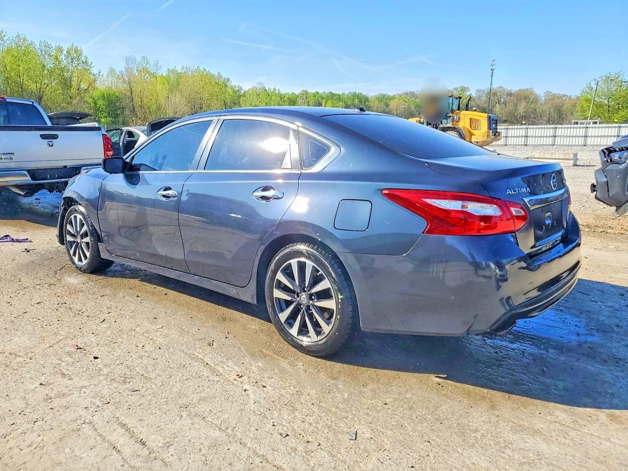 2017 NISSAN ALTIMA