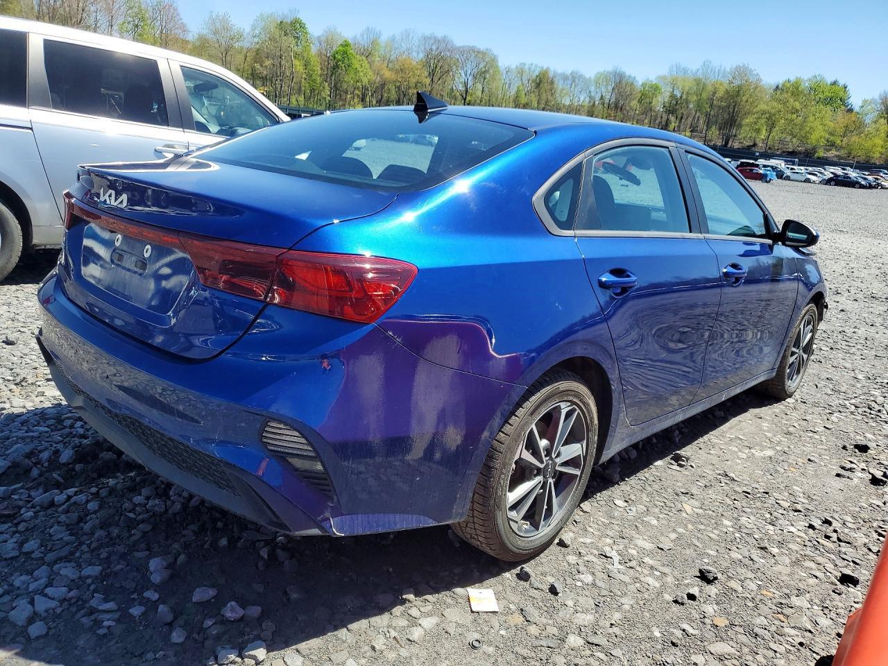 2023 KIA FORTE