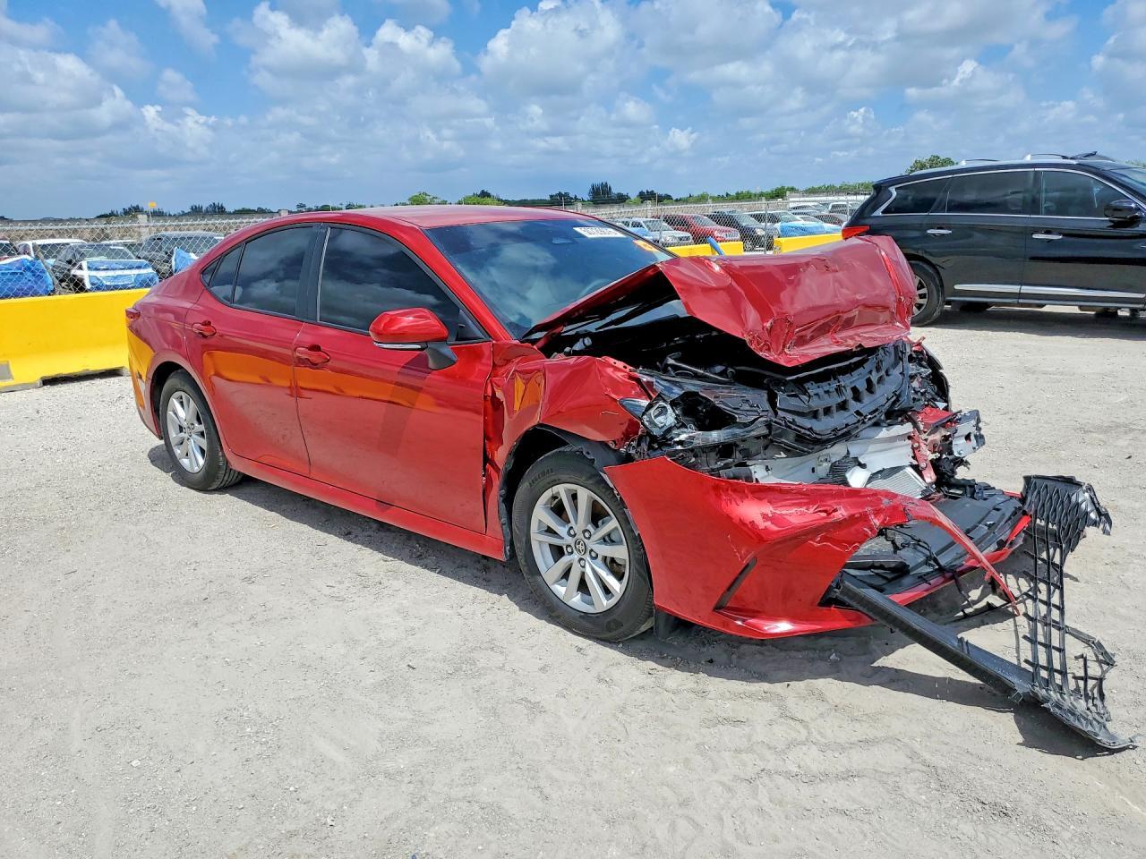 2025 TOYOTA CAMRY
