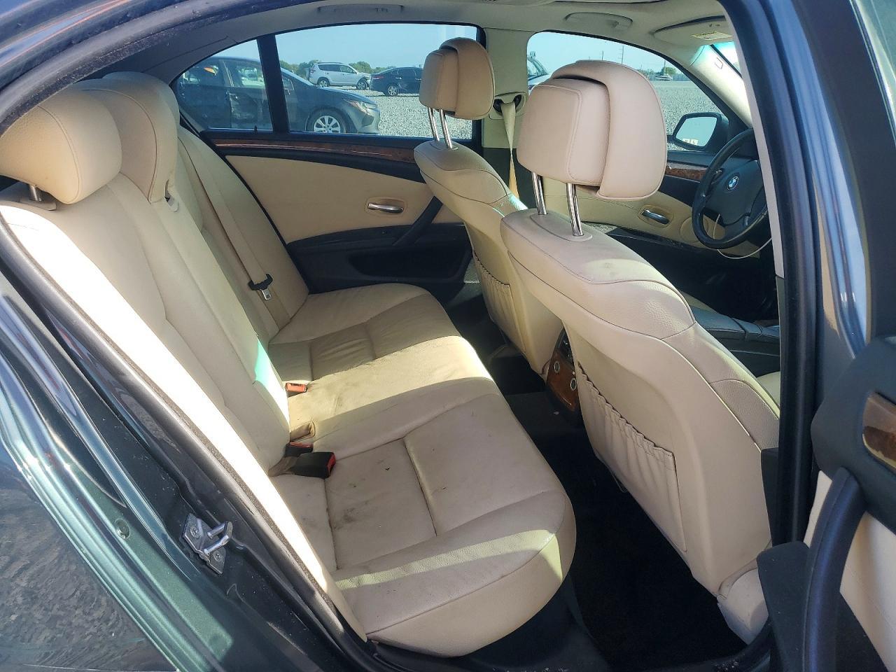 2010 BMW 5 series